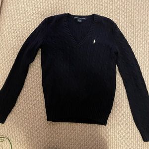 Cable knit v-neck sweater